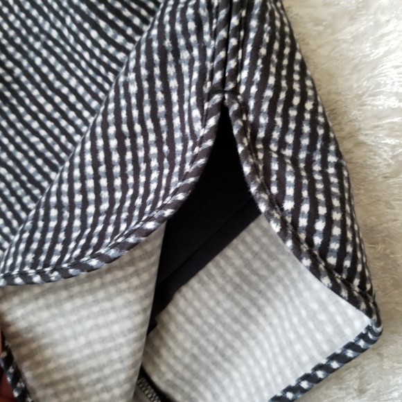 Ann Taylor LOFT checkered pencil skirt size 4 - Picture 5 of 7